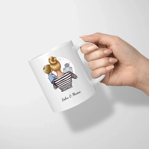 Personalisierte Mama Tasse (Mutter mit Sohn und Spielzeug)