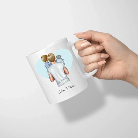 Personalisierte Papa Tasse (Papa mit Sohn und Spielzeug)